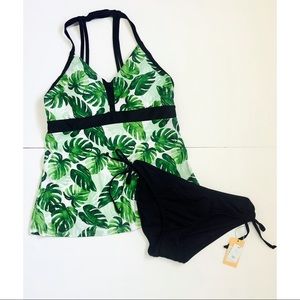 Black and Green 2 pc Medium Bathing Suit